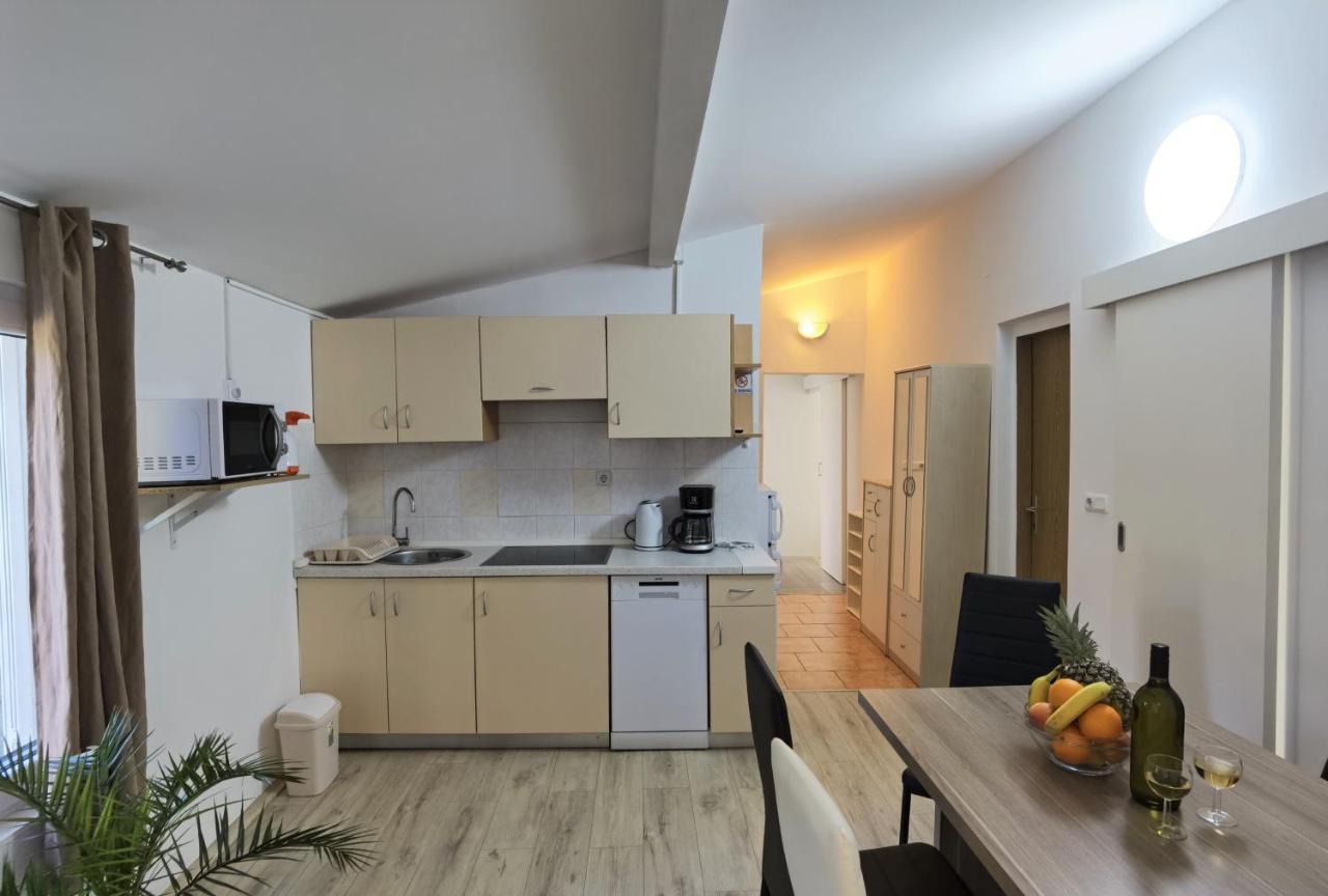 Apartment Rosemary Медулин Экстерьер фото